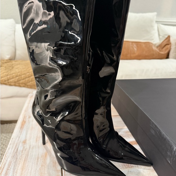 BNIB Sexy Black Patent Leather Stiletto Boots - Size 9 (EU size 40) - Picture 14 of 16
